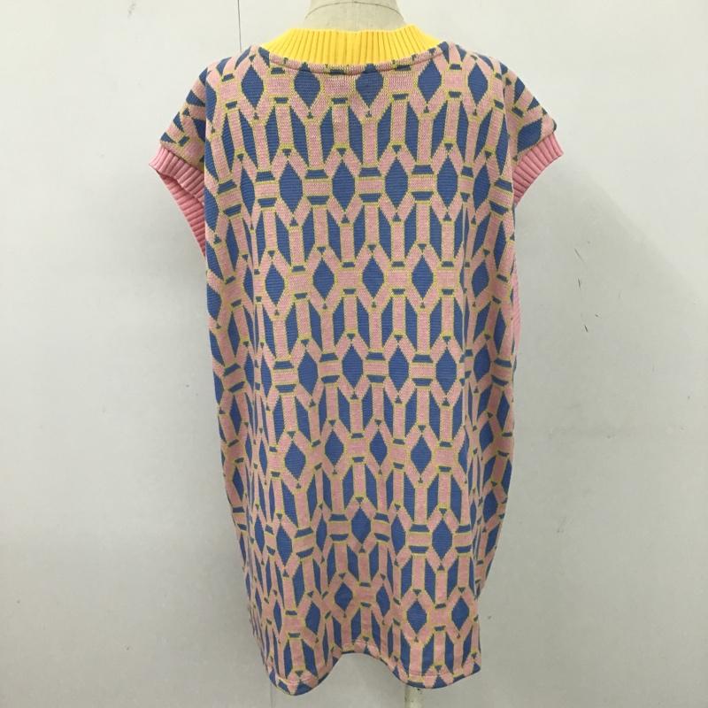 ザラ ZARA ベスト ベスト 5039 424 687 Vネック タグ付き L 総柄 桃 / ピンク / X 黄 / イエロー / X 水色 / ライトブルー / レディース USED 古着 中古 10097203