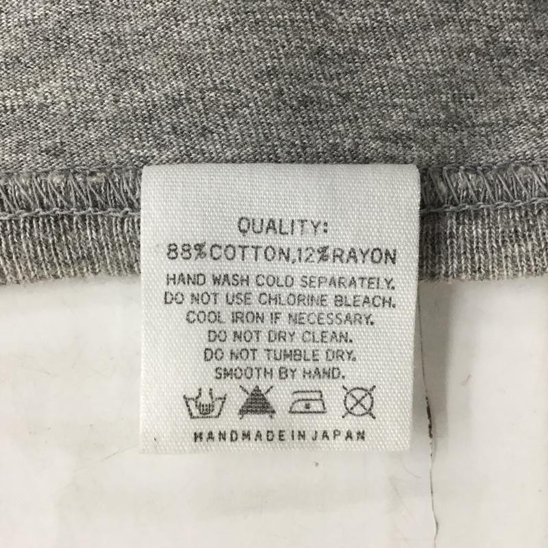 クーティープロダクションズ COOTIE PRODUCTIONS Tシャツ 半袖 ブーツ柄 バックプリント M ロゴ、文字 灰 / グレー / メンズ USED 古着 中古 10097904