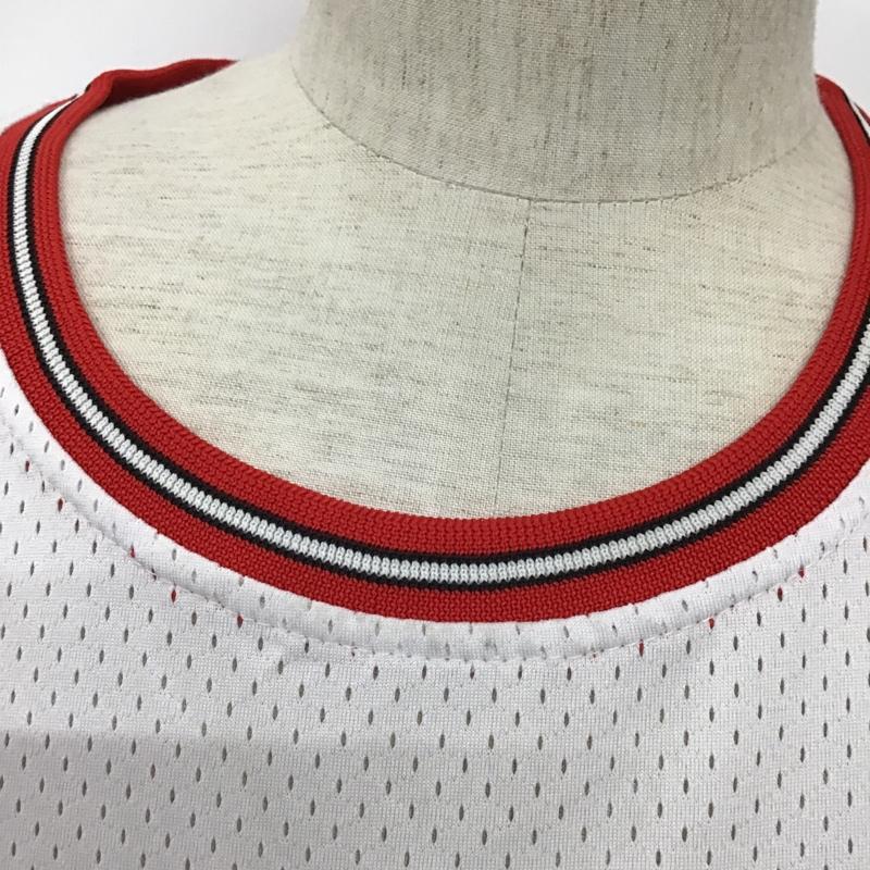 エヌビーエー NBA タンクトップ タンクトップ ノースリーブカットソー ロゴタンクトップ スポーツウェア 古着 XXL ロゴ、文字 マルチカラー / マルチカラー / メンズ USED 古着 中古 10098186