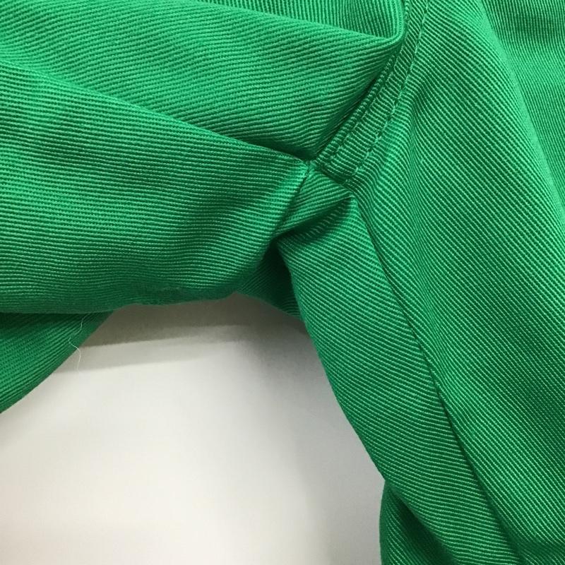 ディッキーズ Dickies パンツ ワークパンツ、ペインターパンツ UM874H7 クロップドワークパンツ カジュアルパンツ ショートパンツ カラーパンツ 30インチ 無地 緑 / グリーン / メンズ USED 古着 中古 10098195