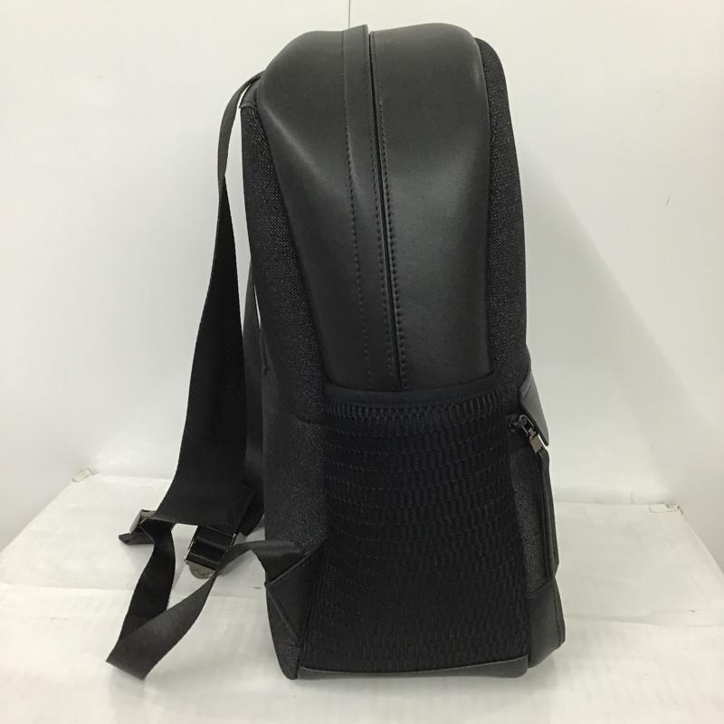 キュー バッグ パリ q bag paris リュックサック、デイパック リュックサック、デイバッグ ポーチ付き ロゴ、文字 黒 / ブラック / レディース USED 古着 中古 10098514