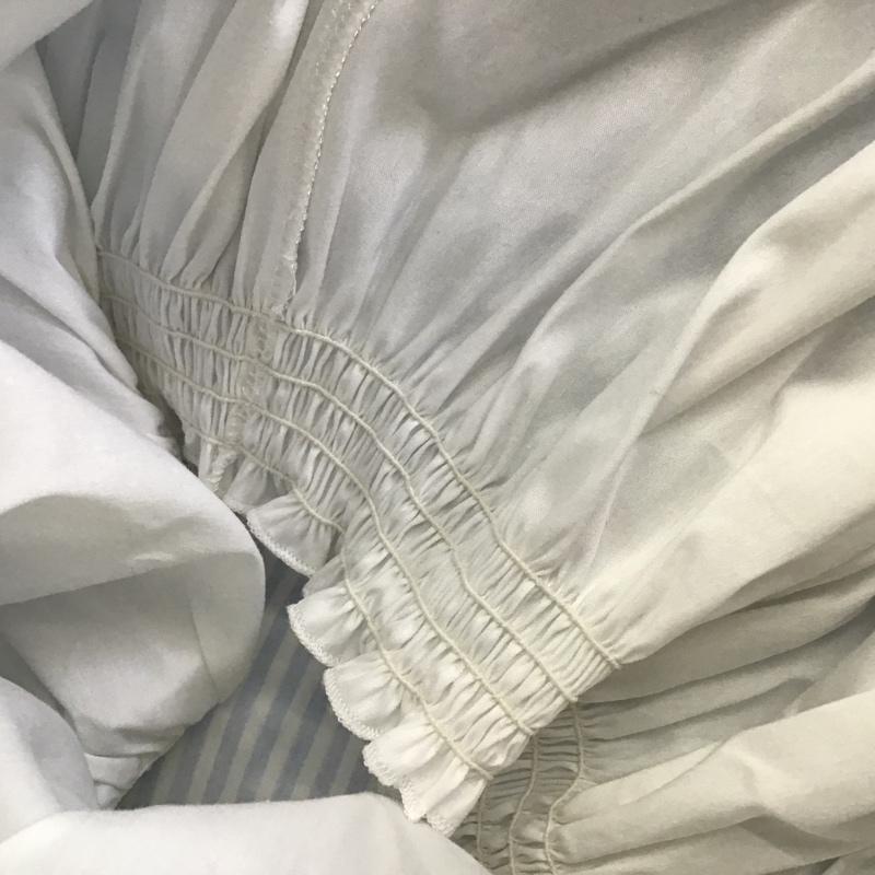 ザラベーシック ZARA BASIC カットソー 半袖 2567 572 403 オフショルダー タグ付き L ストライプ 白 / ホワイト / X 水色 / ライトブルー / レディース USED 古着 中古 10098759