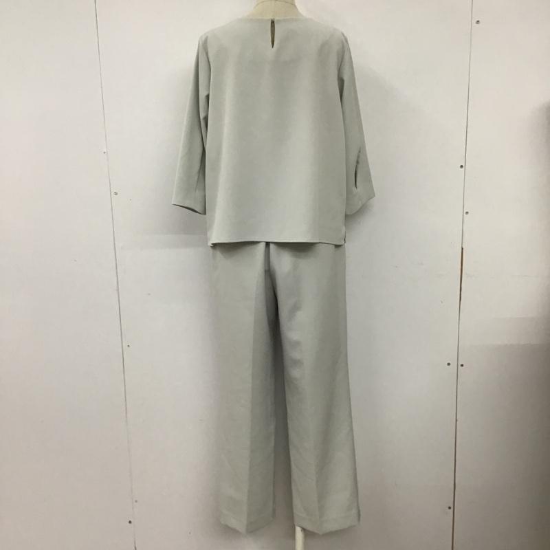 ユナイテッドアローズ UNITED ARROWS セットアップ セットアップ 6326-699-0601 A DAY IN THE LIFE クルーネックブラウス テーパードパンツ 36 無地 水色 / ライトブルー / レディース USED 古着 中古 10098796