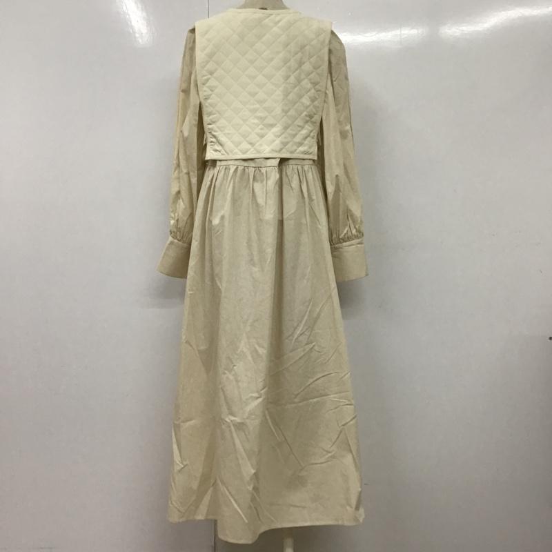 ダブルクローゼット w closet ワンピース ロングスカート 350059 キルティングベスト&ワンピース セット 無地 アイボリー / アイボリー / レディース USED 古着 中古 10099048
