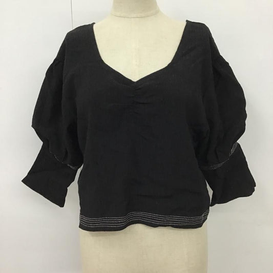 エモダ EMODA カットソー 半袖 042142700101-01 バックオープンショートトップ 半袖カットソー ショート丈カットソー Vネック FREE 無地 黒 / ブラック /  レディース USED 古着 中古 10099087