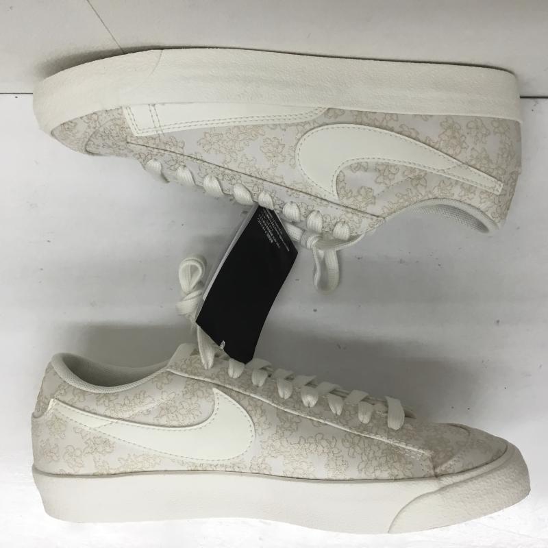 ナイキ NIKE スニーカー スニーカー W BLAZER LOW '77 SE ウィメンズ ブレーザー ロー '77 SE DR9955-100 タグ付 26.5cm 刺繍 白 / ホワイト / レディース USED 古着 中古 10099280