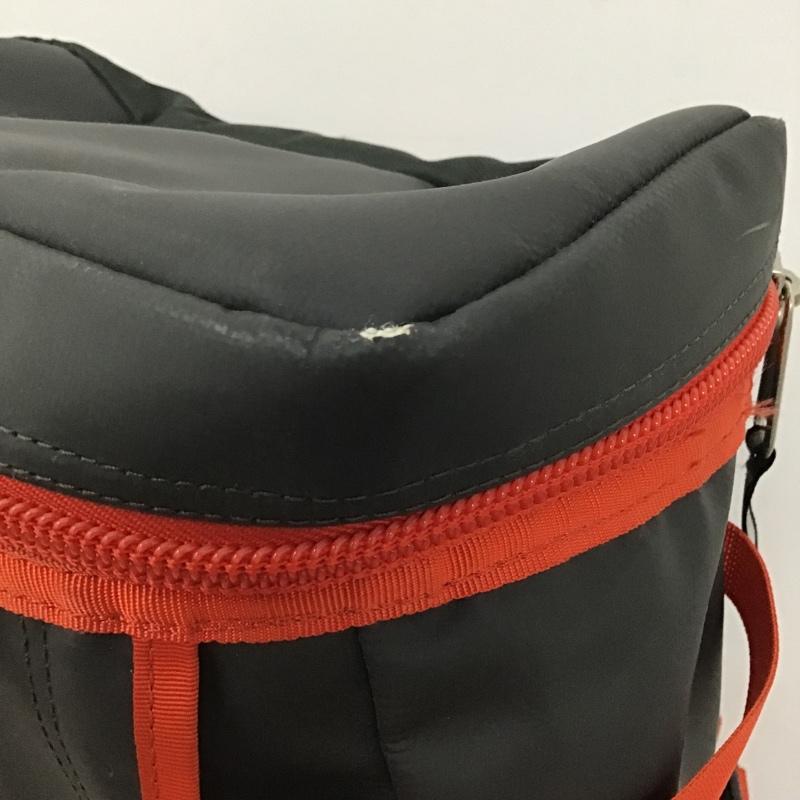 ザノースフェイス THE NORTH FACE リュックサック、デイパック リュックサック、デイバッグ NMU81900 BCヒューズボックス スクエア ロゴ、文字 灰 / グレー / X 赤 / レッド / メンズ USED 古着 中古 10099304