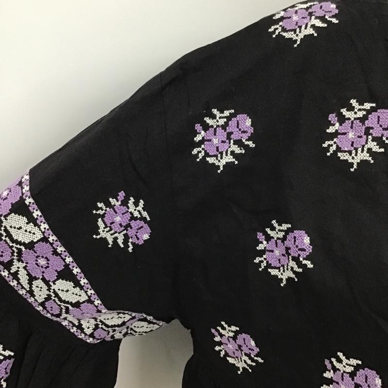 レイビームス Ray BEAMS カットソー 半袖 63-11-0237-509 花柄刺繍ブラウス 五分丈 フレア袖カットソー 花柄刺繍 FREE 総柄 X 花柄 黒 / ブラック /  レディース USED 古着 中古 10099364