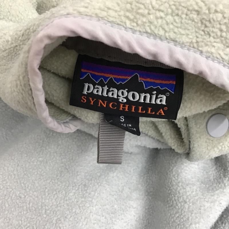 パタゴニア patagonia ジャケット、上着 ジャケット、ブレザー 25455FA15 フリースジャケット カジュアルジャケット プルオーバー S ロゴ、文字 ベージュ / ベージュ / レディース USED 古着 中古 10099587