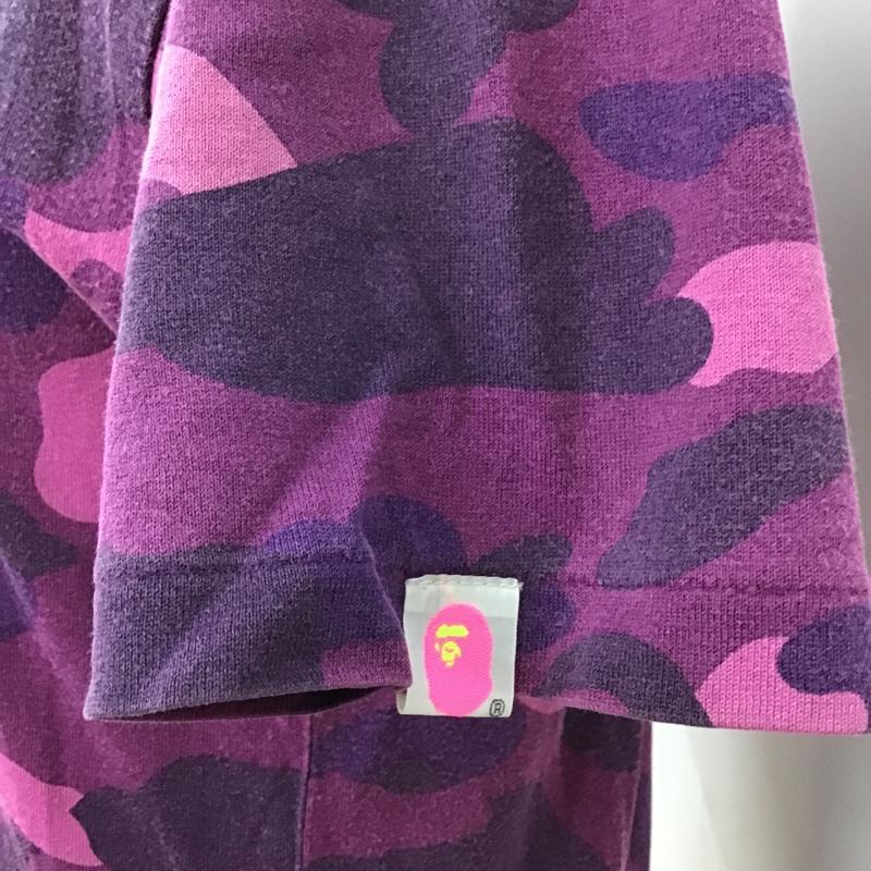 アベイシングエイプ A BATHING APE Tシャツ 半袖 APEE カモ柄 迷彩 ロゴ、文字 紫 / パープル / レディース USED 古着 中古 10099680