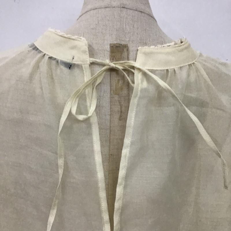 ダブルクローゼット w closet カットソー 半袖 333231 前身刺繍入りシアーボリューム袖プルオーバー 刺繍 アイボリー / アイボリー /  レディース USED 古着 中古 10100810