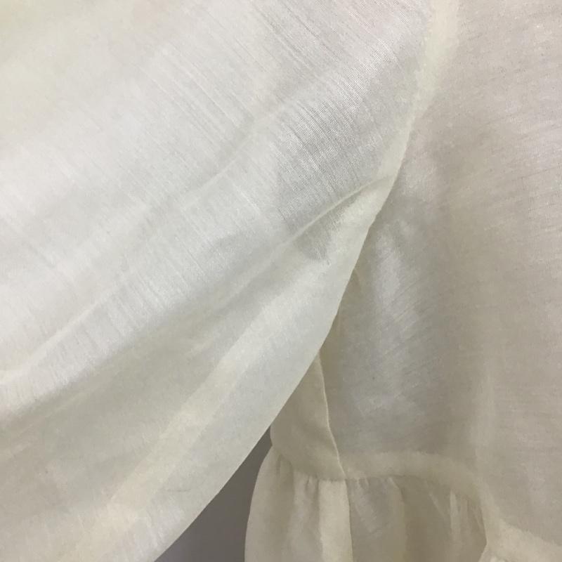 ダブルクローゼット w closet カットソー 半袖 333231 前身刺繍入りシアーボリューム袖プルオーバー 刺繍 アイボリー / アイボリー /  レディース USED 古着 中古 10100810