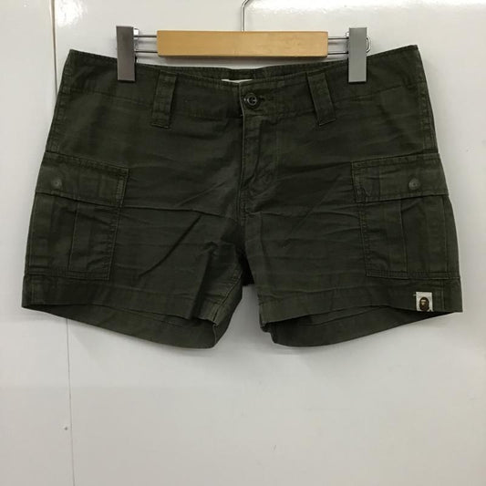 アベイシングエイプ A BATHING APE パンツ ショートパンツ ショートパンツ ハーフパンツ カジュアルパンツ ミリタリーパンツ S ロゴ、文字 カーキ / カーキ /  レディース USED 古着 中古 10100899