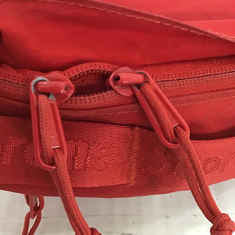 シュプリーム Supreme ボディバッグ ボディバッグ スリングバッグ 20FW ロゴ、文字 赤 / レッド / メンズ USED 古着 中古 10100976