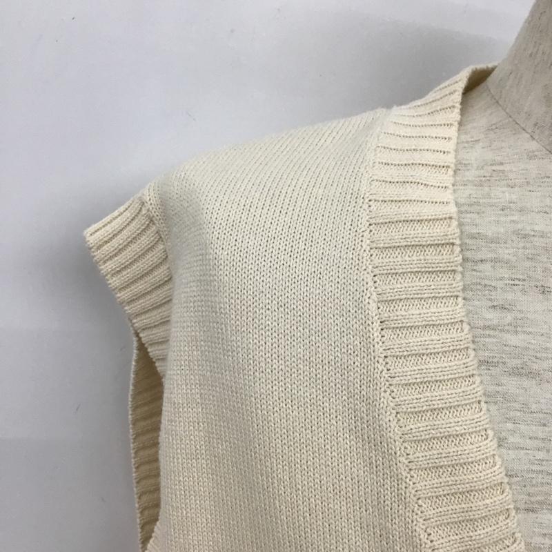 ザラ ZARA ベスト ベスト 3332 310 712 Vネック ニット 前ボタン M ワンポイント アイボリー / アイボリー / X 緑 / グリーン / メンズ USED 古着 中古 10101158