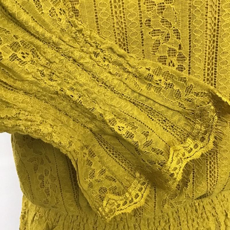 マウジー MOUSSY カットソー 長袖 010AAS80-6290 スタンドカラー シャーリング タグ付き FREE レース柄 マスタード / マスタード /  レディース USED 古着 中古 10101199