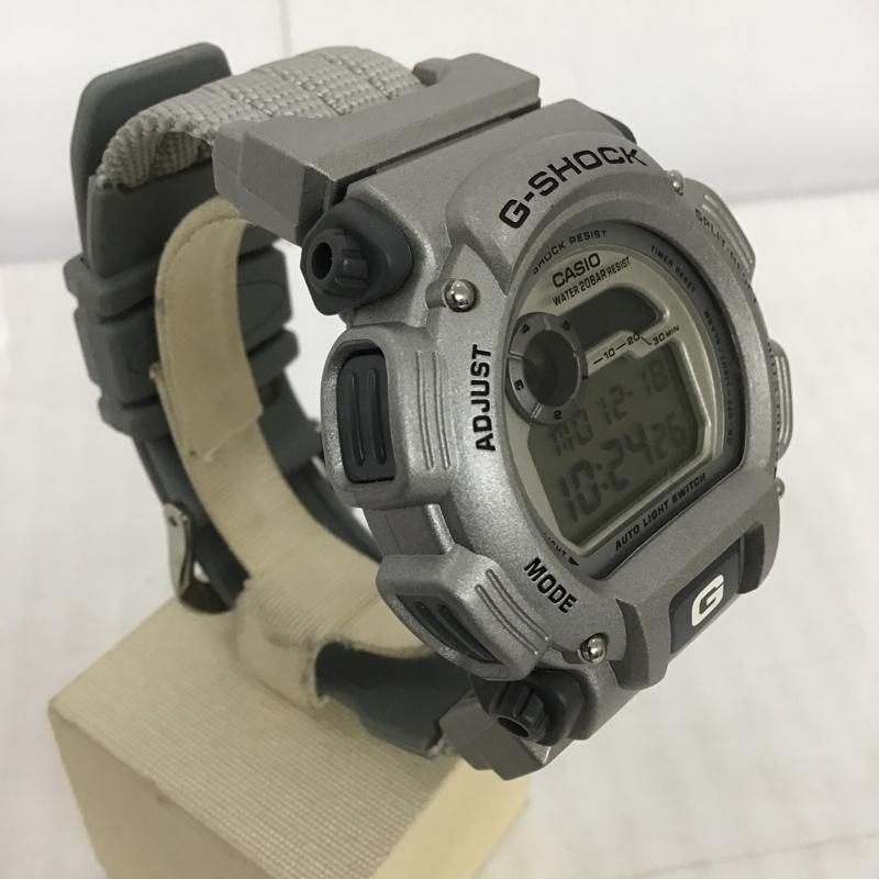 ジーショック G-SHOCK 腕時計 デジタル DW-9000 Triple crown of Surfing ケース付き ロゴ、文字 灰 / グレー / メンズ USED 古着 中古 10101555