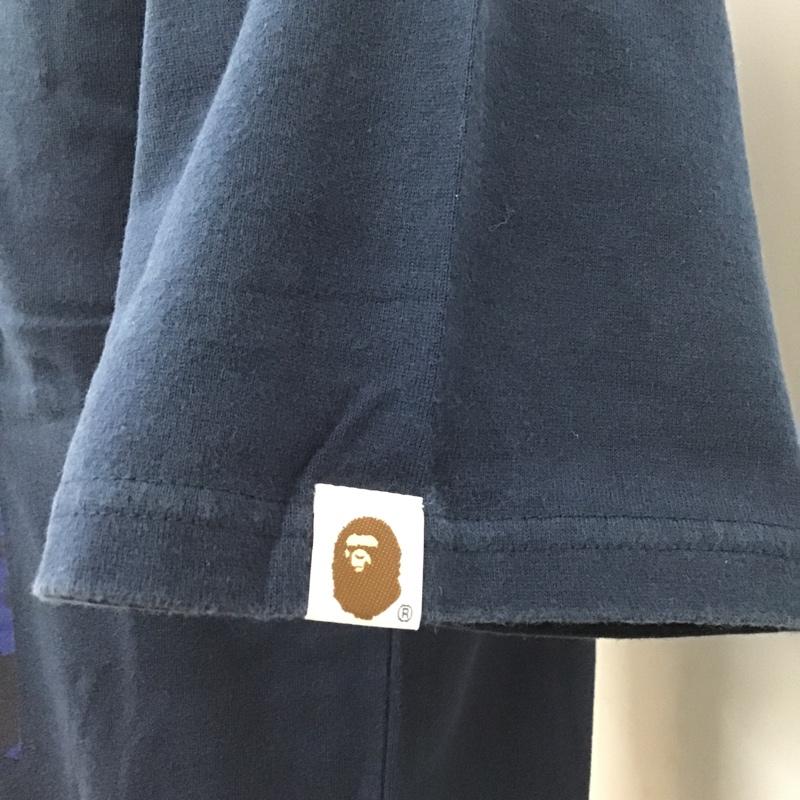 アベイシングエイプ A BATHING APE Tシャツ 半袖 半袖カットソー プリントTシャツ クルーネックカットソー M プリント 紺 / ネイビー / メンズ USED 古着 中古 10101596