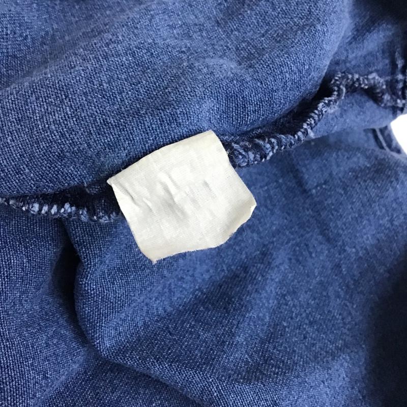 リーバイス Levi's シャツ、ブラウス 長袖 デニムシャツ RED TAB S 無地 青 / ブルー / メンズ USED 古着 中古 10101713