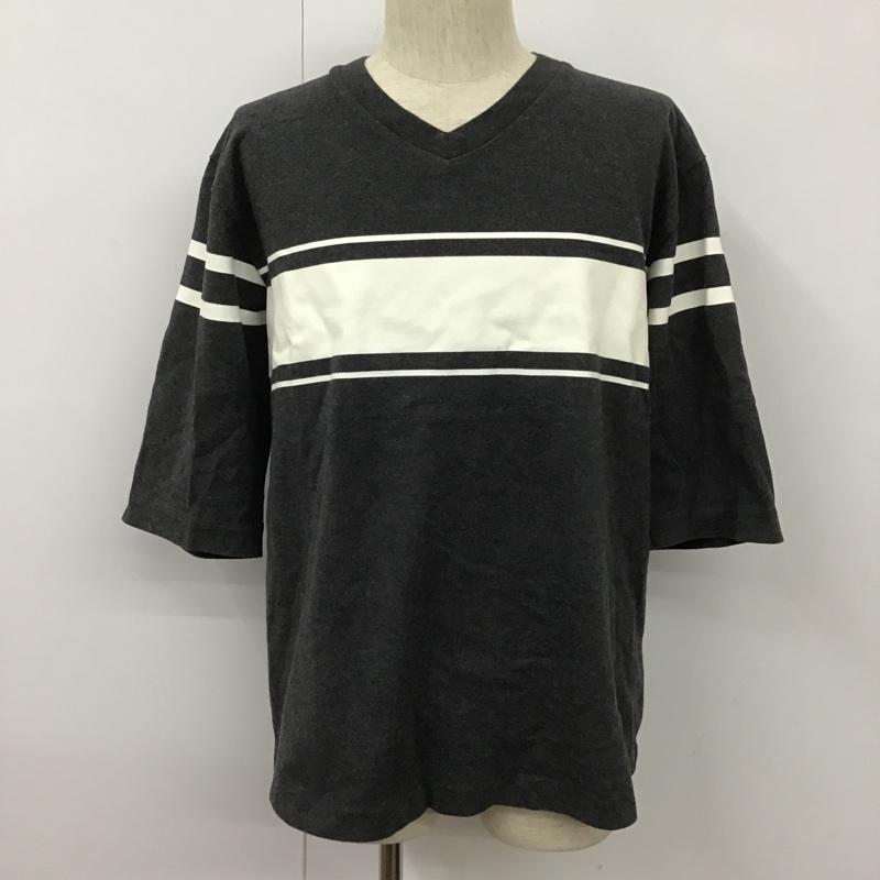 エフエイティー FAT Tシャツ 半袖 半袖カットソー プリントTシャツ Vネックカットソー ロゴ、文字 灰 / グレー / メンズ USED 古着 中古 10101920