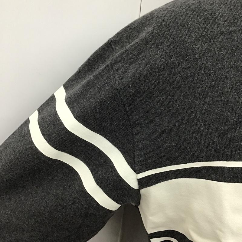 エフエイティー FAT Tシャツ 半袖 半袖カットソー プリントTシャツ Vネックカットソー ロゴ、文字 灰 / グレー / メンズ USED 古着 中古 10101920
