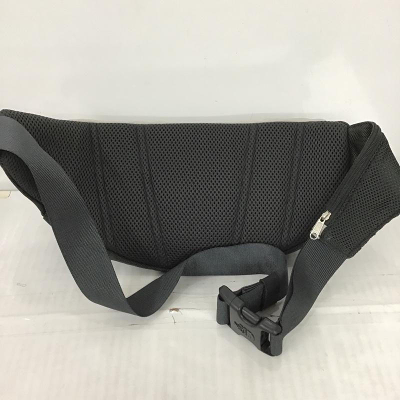 ザノースフェイス THE NORTH FACE ウエストバッグ ウエストバッグ NM71904 SWEEP ボディバッグ ロゴ、文字 灰 / グレー / メンズ USED 古着 中古 10102072