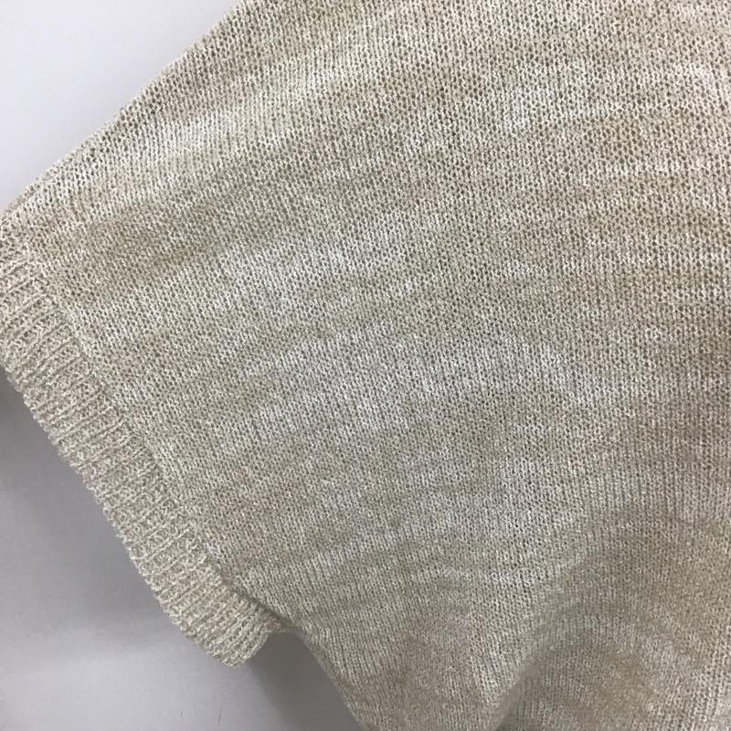 アズールバイマウジー AZUL BY MOUSSY Tシャツ 半袖 2507AB70-0260 Vネック サマーニット バックファスナー M 無地 ベージュ / ベージュ / レディース USED 古着 中古 10102262