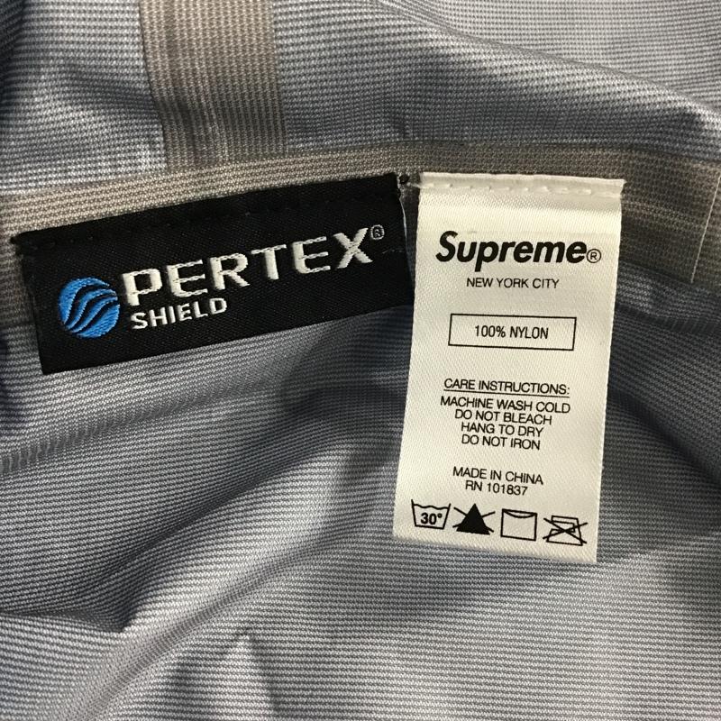 シュプリーム Supreme ジャケット、上着 ジャンパー、ブルゾン マウンテンパーカー Triple Layer waterproof Breathable jacket テープドシーム XL ロゴ、文字 緑 / グリーン / X 水色 / ライトブルー / メンズ USED 古着 中古 10102316