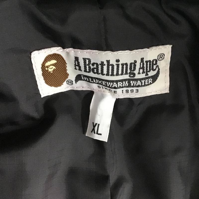 アベイシングエイプ A BATHING APE ジャケット、上着 ダウンジャケット シャーク ダウン シャークパーカー XL 無地 黒 / ブラック / メンズ USED 古着 中古 10102317