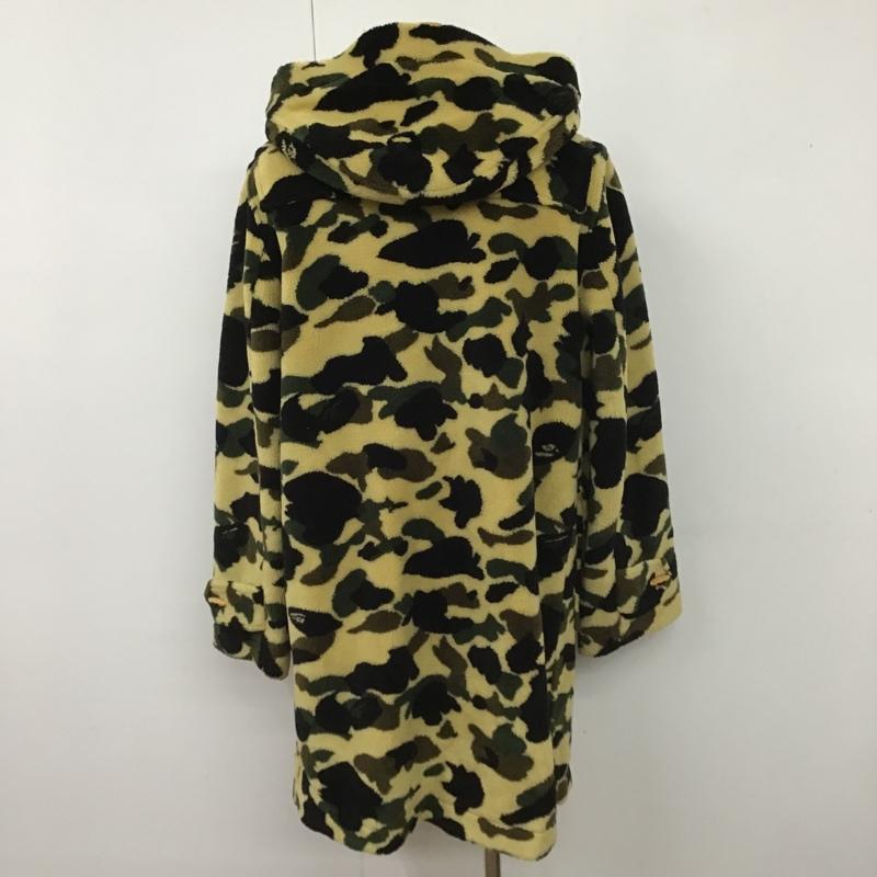 アベイシングエイプ A BATHING APE コート コート一般 ダッフルコート ボア サルカモ M カモフラージュ柄・迷彩 マルチカラー / マルチカラー / メンズ USED 古着 中古 10102369