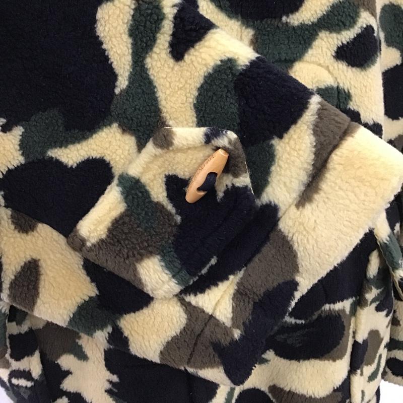 アベイシングエイプ A BATHING APE コート コート一般 ダッフルコート ボア サルカモ M カモフラージュ柄・迷彩 マルチカラー / マルチカラー / メンズ USED 古着 中古 10102369