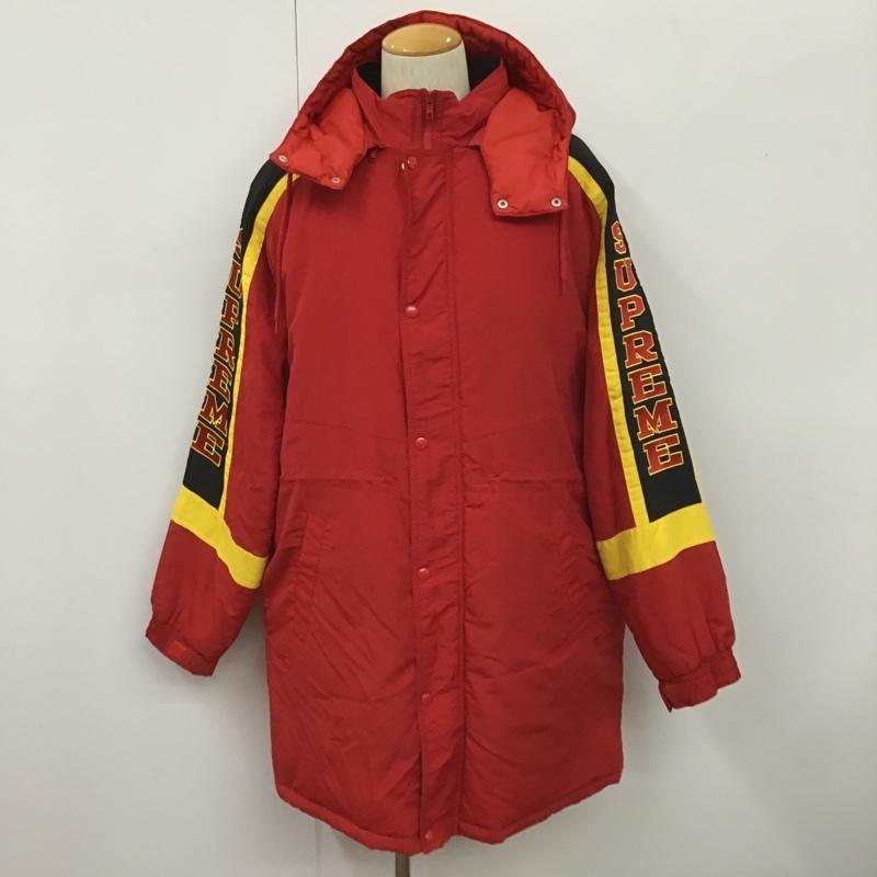 シュプリーム Supreme コート ダウンコート 18AW Sleeve Logo Sideline Parka スリーブロゴ サイドラインパーカー ベンチコート L ロゴ、文字 赤 / レッド / メンズ USED 古着 中古 10102373