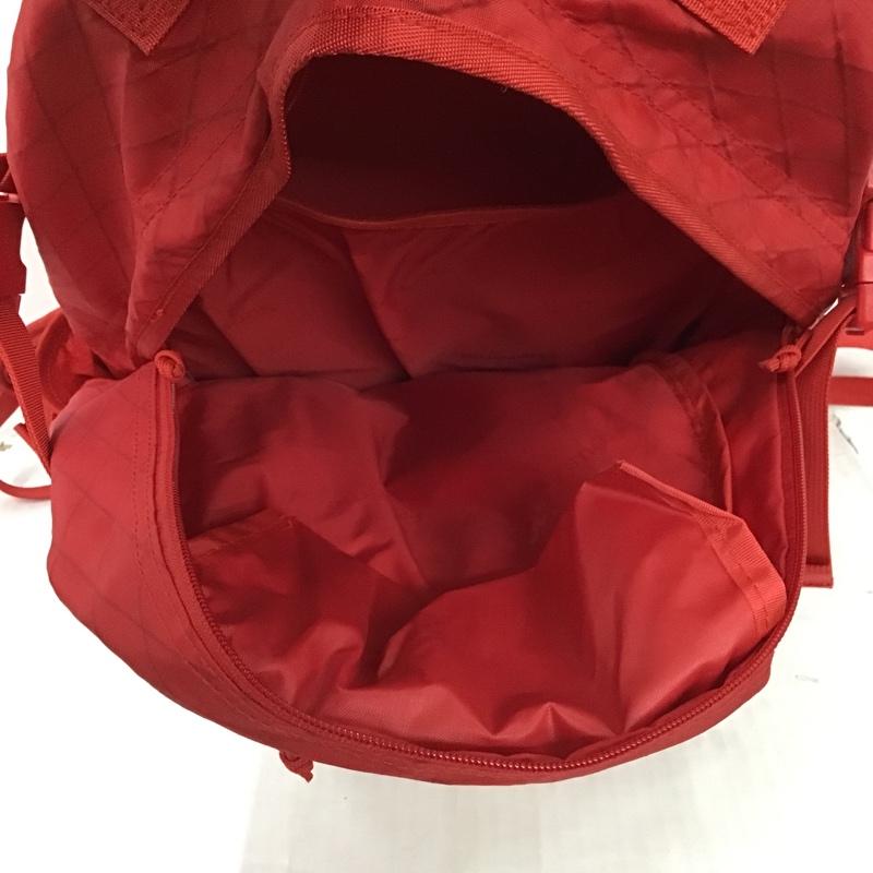シュプリーム Supreme リュックサック、デイパック リュックサック、デイバッグ 18AW BACK PACK ロゴ、文字 赤 / レッド / メンズ USED 古着 中古 10102439