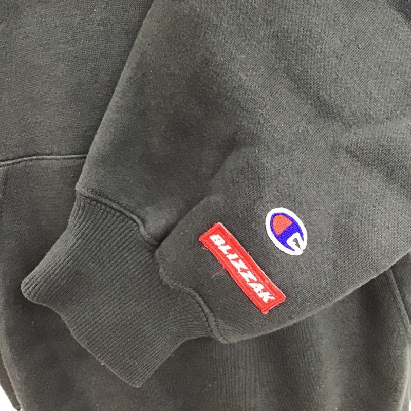 チャンピオン Champion パーカー 長袖 長袖パーカー フード付きパーカー 刺繍スウェット トレーナー ロゴ、文字 黒 / ブラック / メンズ USED 古着 中古 10102524