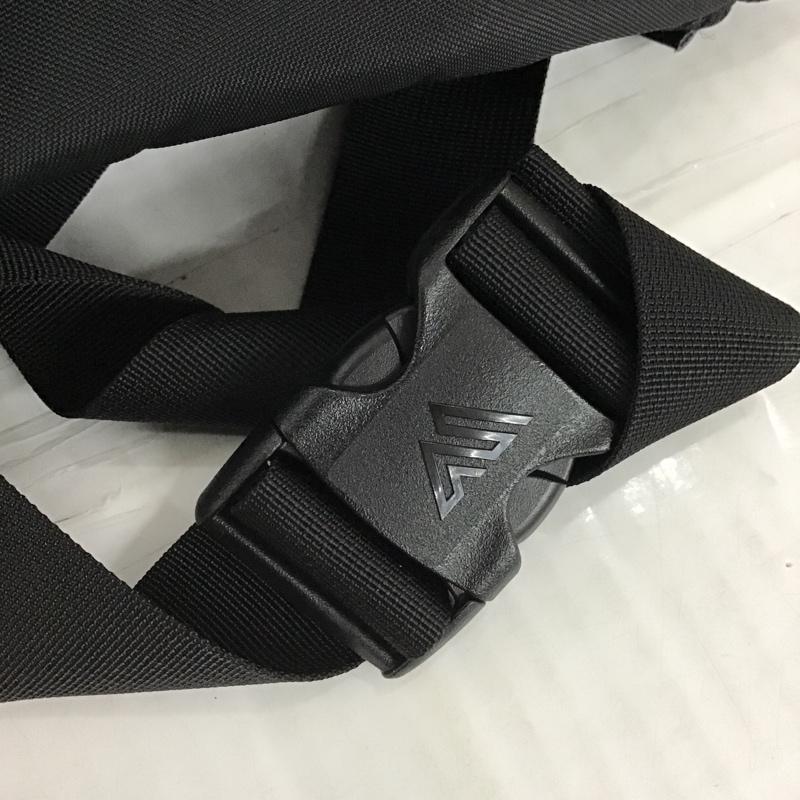 グレゴリー GREGORY ウエストバッグ ウエストバッグ ボディバッグ ロゴ、文字 黒 / ブラック / メンズ USED 古着 中古 10102535