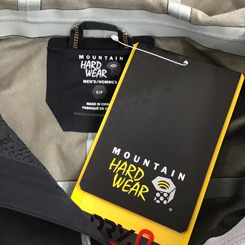 マウンテン ハード ウェアー MOUNTAIN HARDWEAR ジャケット、上着 ジャンパー、ブルゾン OM4151-099 マウンテンパーカ ケプラージャケット ジップアップジャケット S ロゴ、文字 黒 / ブラック / メンズ USED 古着 中古 10102601