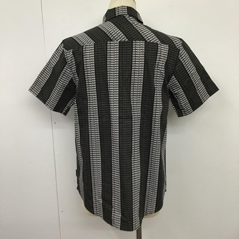 ハフ HUF シャツ、ブラウス 半袖 半袖シャツ カラーシャツ 半袖カットソー プリントシャツ ボタンダウンシャツ M 総柄 X ロゴ、文字 白 / ホワイト / X 黒 / ブラック / X 灰 / グレー / メンズ USED 古着 中古 10102611