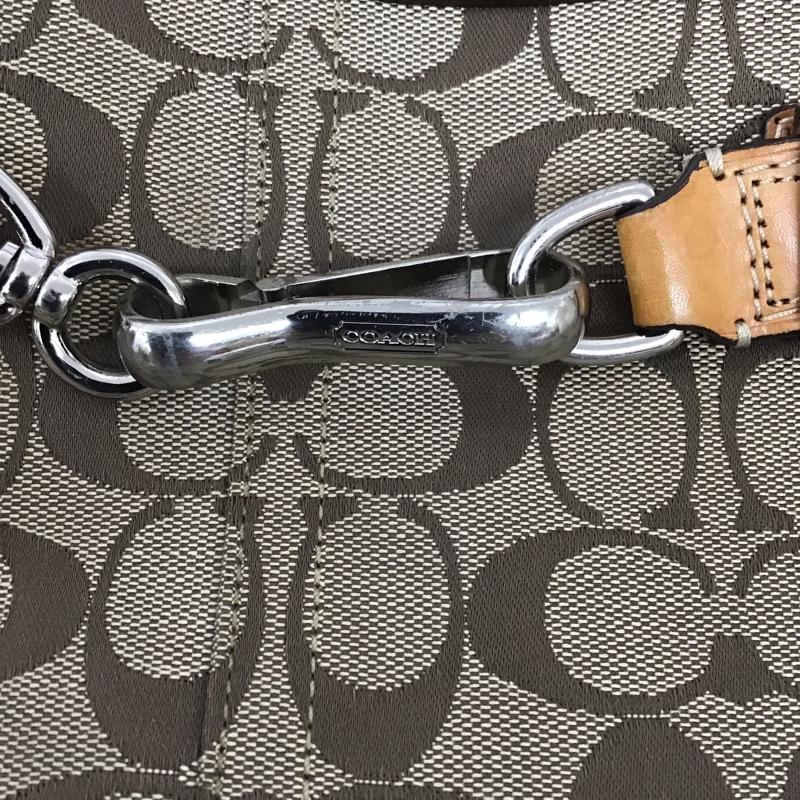 コーチ COACH ハンドバッグ ハンドバッグ F08K06 シグネチャー 総柄 ベージュ / ベージュ / X 茶 / ブラウン / レディース USED 古着 中古 10102724