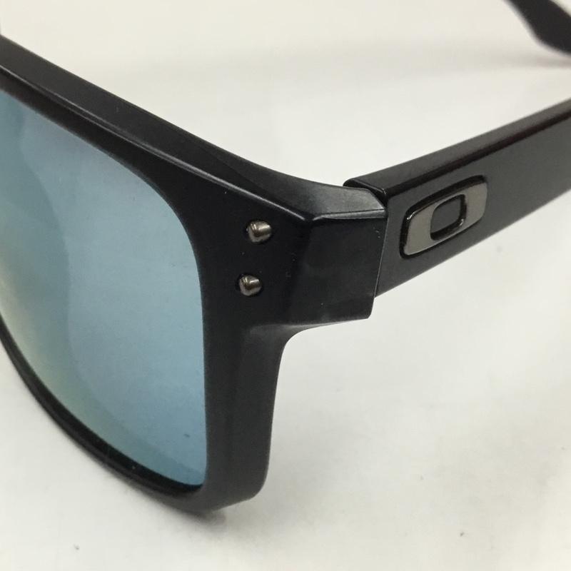 オークリー OAKLEY めがね・サングラス サングラス OO9244-07 HOLBROOK アジアンフィット スポーツサングラス ワンポイント 黒 / ブラック / メンズ USED 古着 中古 10102836