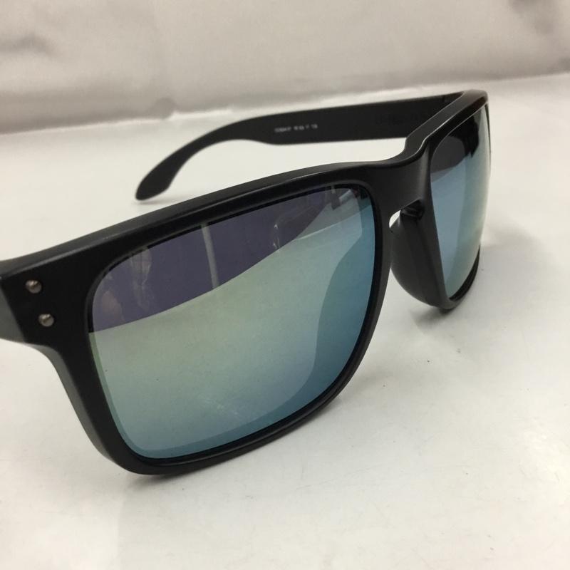 オークリー OAKLEY めがね・サングラス サングラス OO9244-07 HOLBROOK アジアンフィット スポーツサングラス ワンポイント 黒 / ブラック / メンズ USED 古着 中古 10102836