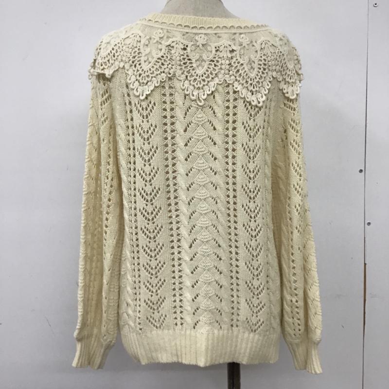 アースミュージックアンドエコロジー earth music&ecology ニット、セーター 長袖 10133CB1230 レース&ケーブル ニット 長袖プルオーバー 長袖セーター 34 総柄 白 / ホワイト / レディース USED 古着 中古 10102988