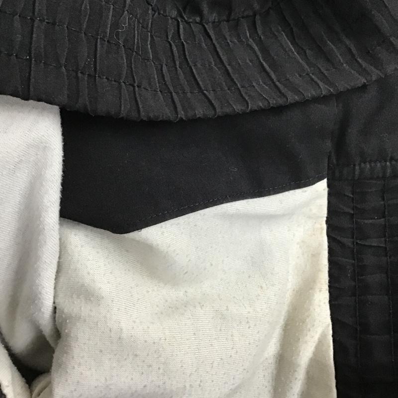 アディダス adidas ジャケット、上着 ジャンパー、ブルゾン ジップアップジャケット ジャンパー ジャケット カジュアルジャケット 古着 M ロゴ、文字 黒 / ブラック / メンズ USED 古着 中古 10103277