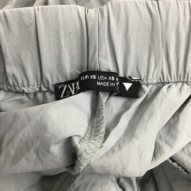 ザラ ZARA パンツ ワークパンツ、ペインターパンツ ナイロンパンツ ワークパンツ XS 無地 灰 / グレー /  レディース USED 古着 中古 10103390