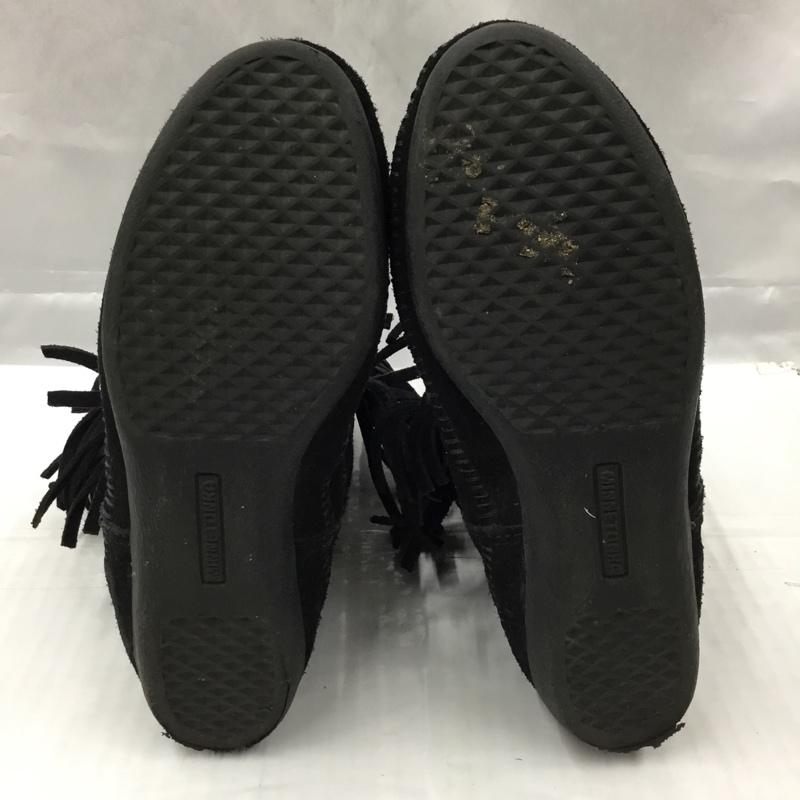 ミネトンカ Minnetonka ブーツ 一般 1229 スタッズ フリンジブーツ 無地 黒 / ブラック / レディース USED 古着 中古 10103570