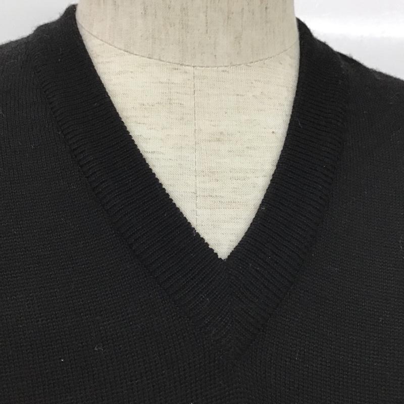 ラコステ LACOSTE ニット、セーター 長袖 K-KN0700 CHEMISE LACOSTE Vネック ウール 2 ワンポイント 黒 / ブラック / メンズ USED 古着 中古 10103794