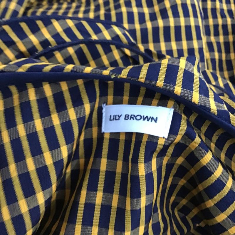 リリー ブラウン Lily Brown シャツ、ブラウス 長袖 LWFB224153 フリルカラーシャツ チェックシャツ ビックカラー 長袖プルオーバーシャツ チェック 紺 / ネイビー / X 黄 / イエロー / レディース USED 古着 中古 10103837