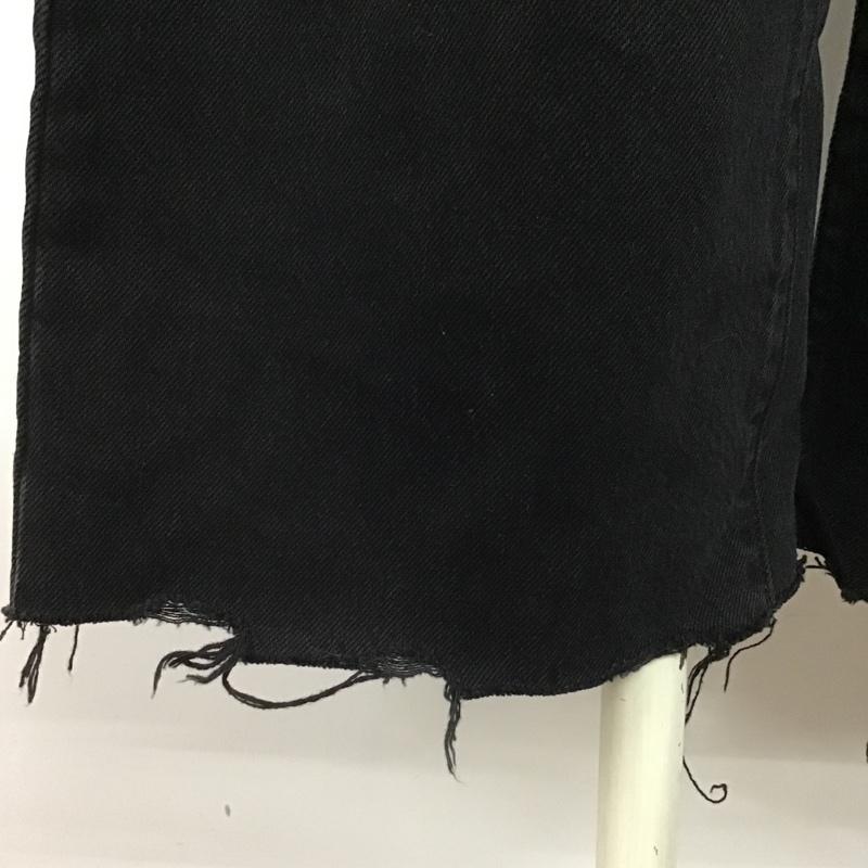 リーバイス Levi's パンツ デニム、ジーンズ 57723-0002 ワイドパンツ カットオフ 24 無地 黒 / ブラック /  レディース USED 古着 中古 10103838