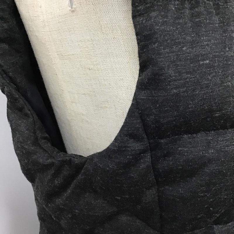 ユニクロ UNIQLO ベスト ベスト 211-146583 ダウンベスト M 無地 黒 / ブラック / レディース USED 古着 中古 10104076