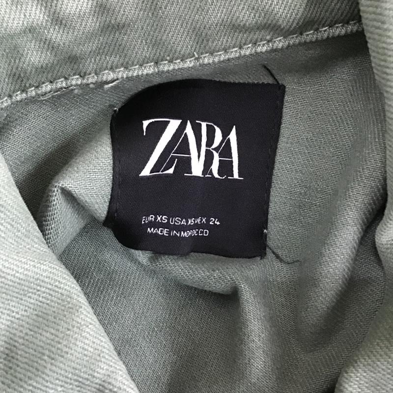 ザラ ZARA ジャケット、上着 ジャケット、ブレザー ミリタリージャケット カジュアルジャケット 前ボタンジャケット カラージャケット XS 無地 カーキ / カーキ / レディース USED 古着 中古 10104148