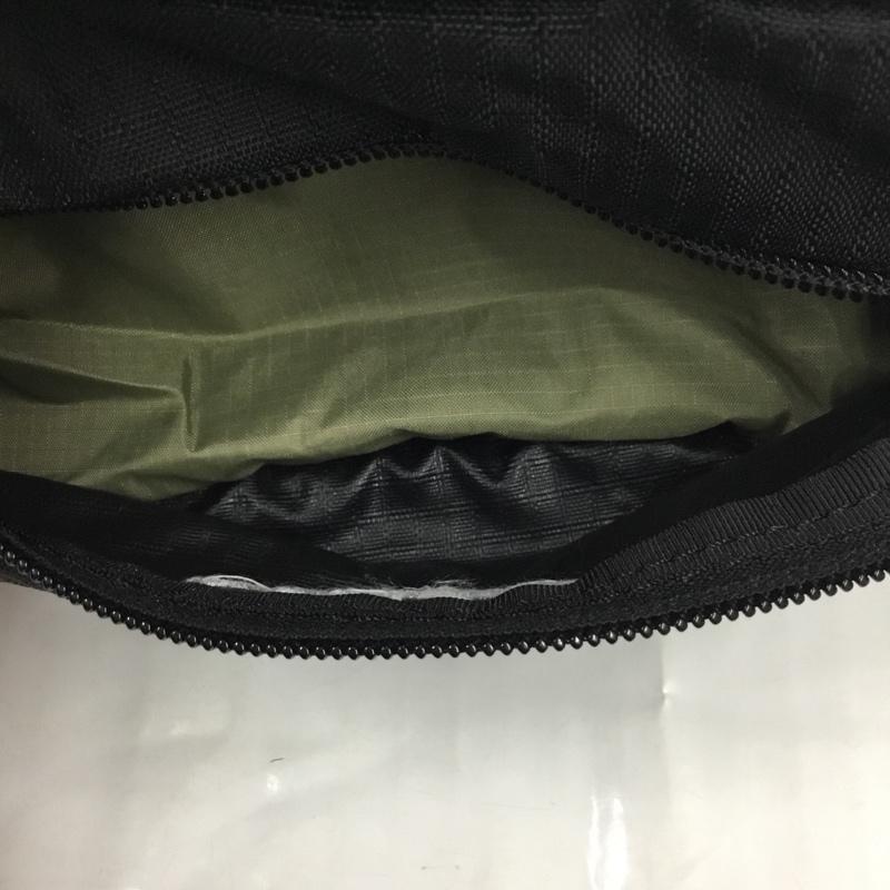 モンベル mont-bell ウエストバッグ ウエストバッグ ウエストポーチ ロゴ、文字 黒 / ブラック / メンズ USED 古着 中古 10104206